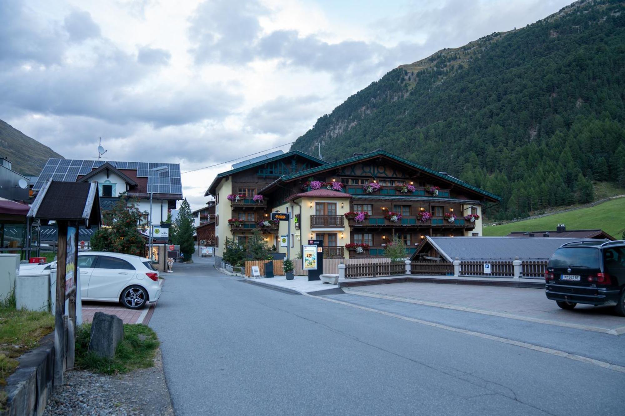 Gaestehaus -Pension Edelweiss Vent Zewnętrze zdjęcie