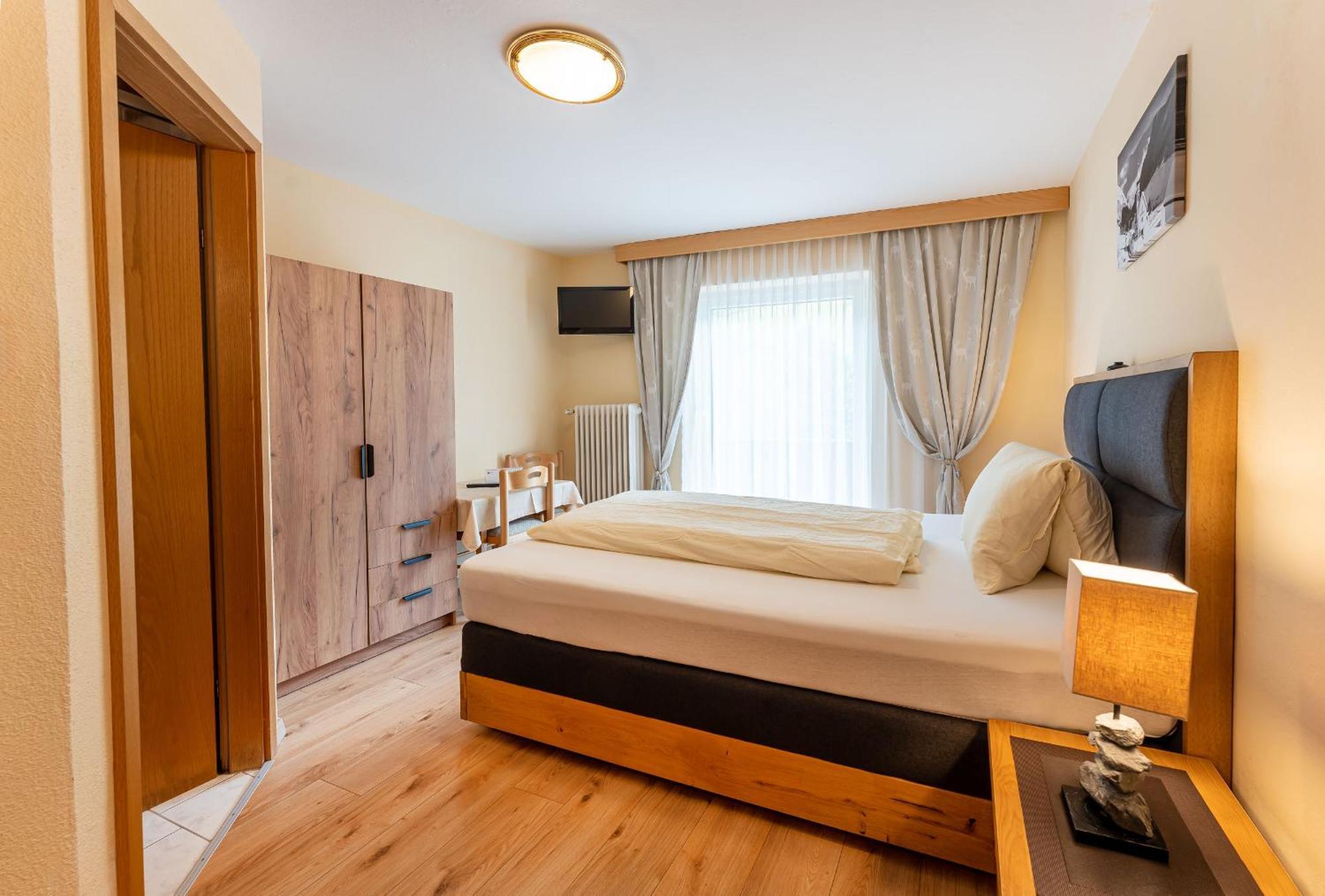 Gaestehaus -Pension Edelweiss Vent Zewnętrze zdjęcie